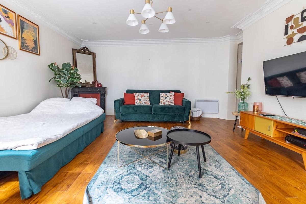 Appartement 2 Etages Paris - Metro 9 Grands Boulevards - Folies Bergeres Buitenkant foto