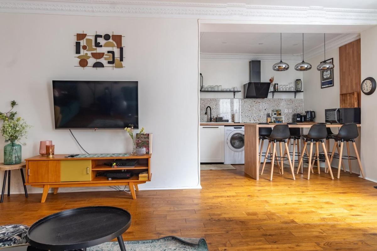 Appartement 2 Etages Paris - Metro 9 Grands Boulevards - Folies Bergeres Buitenkant foto